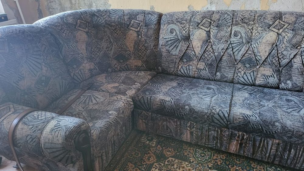 Продам диван +кресло