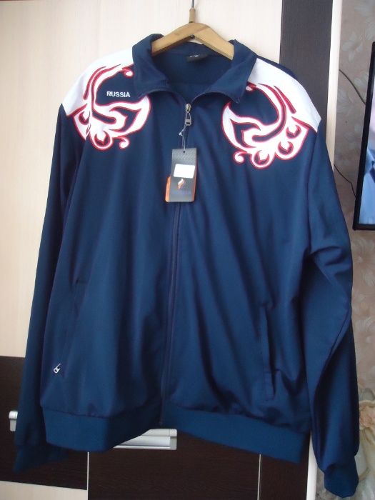 продам спортивный костюм