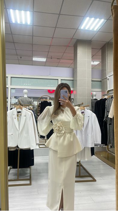 Продам платье двойку для мероприятий