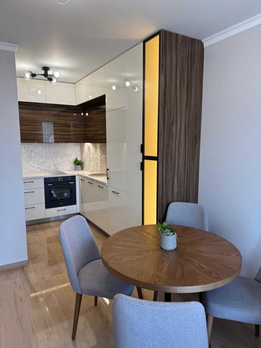 Продава се Двустаен апартамент в Пловдив, Център - 58 кв.м за 2725 €/кв.м - Снимка #8