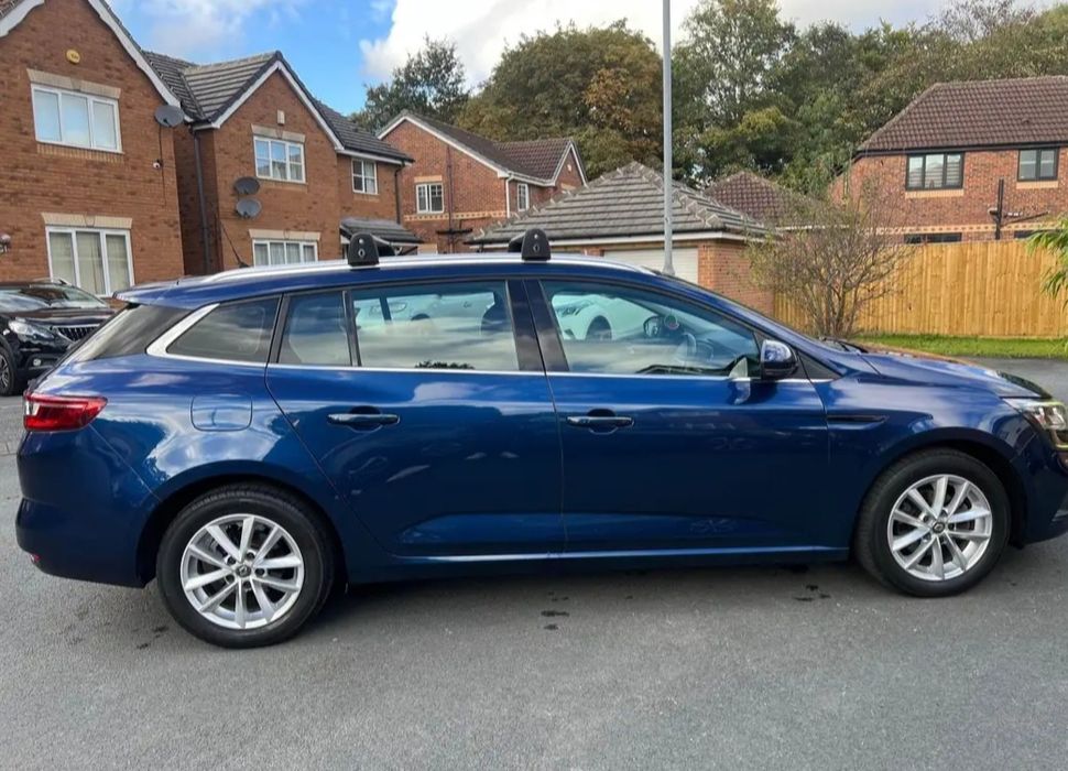 Dezmembrez Renault Megane 4 ADBLUE Break 2019 1.5 dci euro 6 Automat
