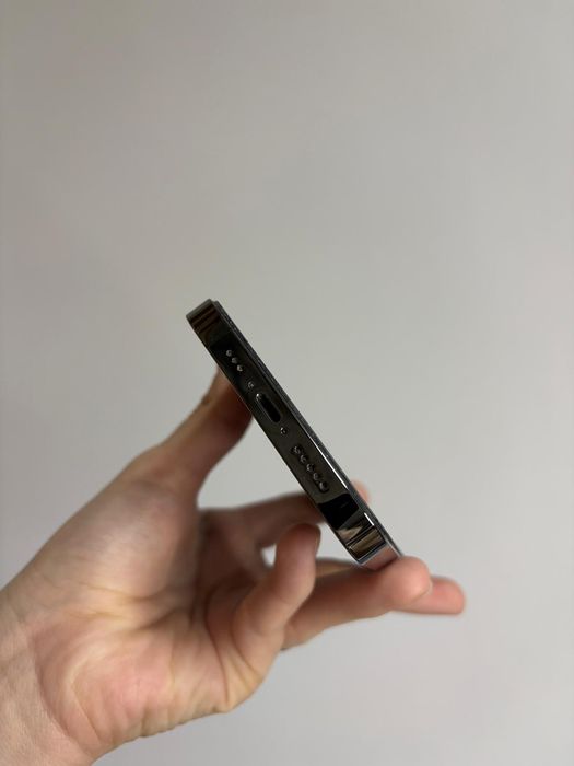 Iphone 13 PRO la cutie luat de nou