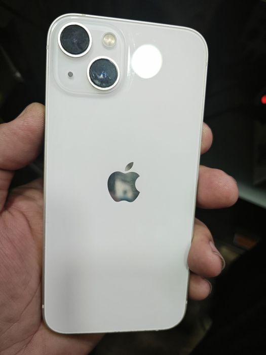 Продам Iphone 13 128gb емкость 76