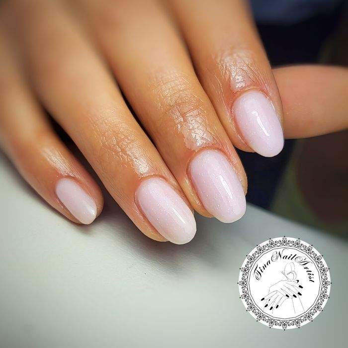 Unghii cu gel/semi cu apex/pedichiura estetica, zona Grand Arena