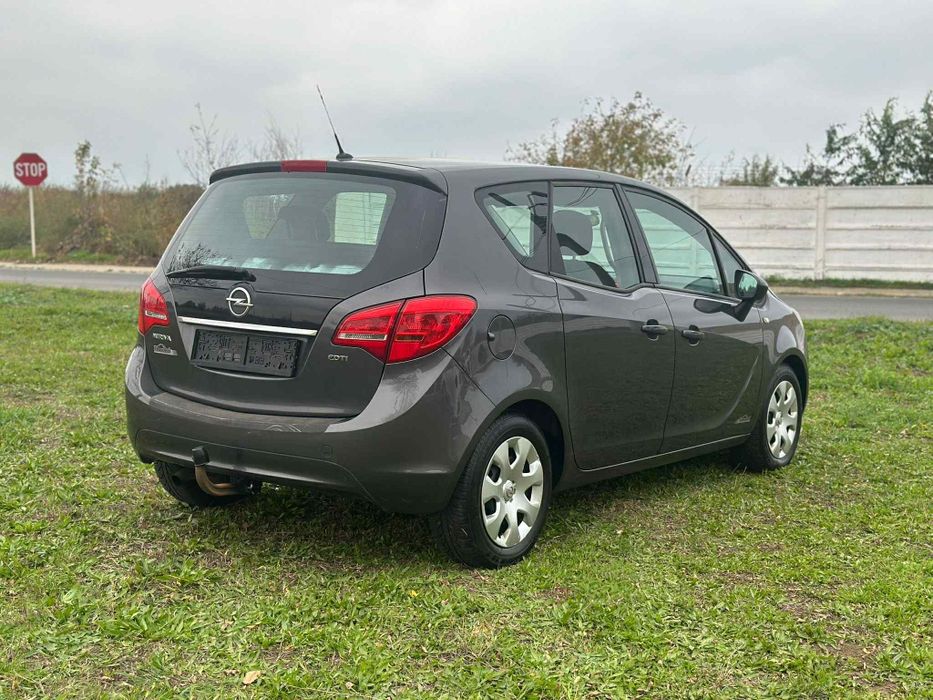 Opel Meriva B  1.3 Diesel

-	Motorizare 1.3 Diesel 75 CP
- An fabricat