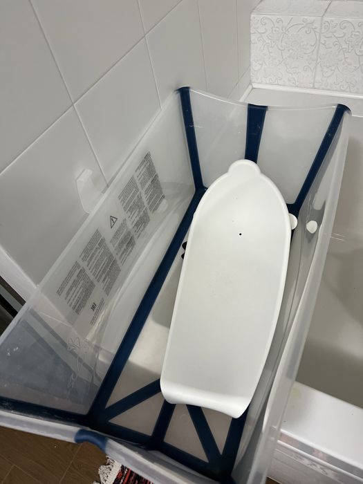 Ванночка  для купания stokke