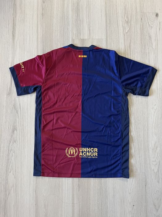 Barcelona екип от 24/25