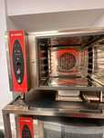 Cuptoare Convectie & Vitrina Torturi, APROAPE NOI