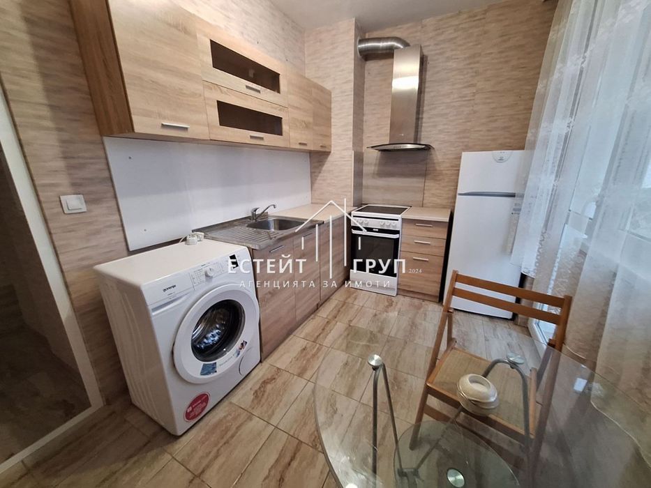 Дава се под наем Тристаен апартамент в Варна, Възраждане 2 - 60 кв.м за 357 € - Снимка #1