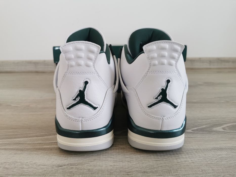 Jordan 4 Oxizided Green 44