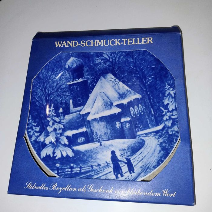 Чиния в оригинална опаковка