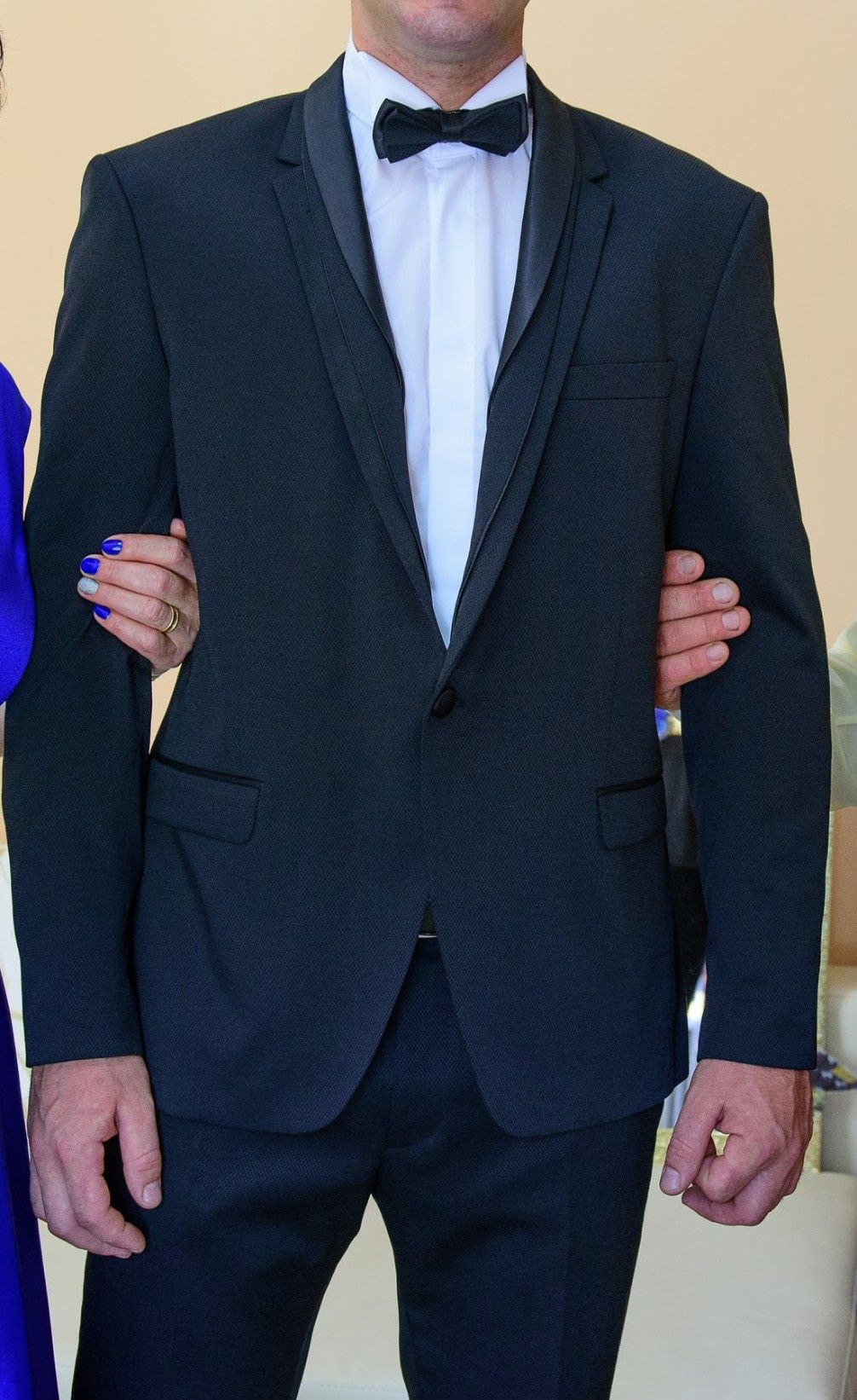 Vand costum bărbătesc