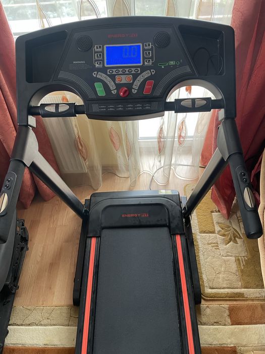 Banda de alergat cu inclinare automata Energy Fit MT10A