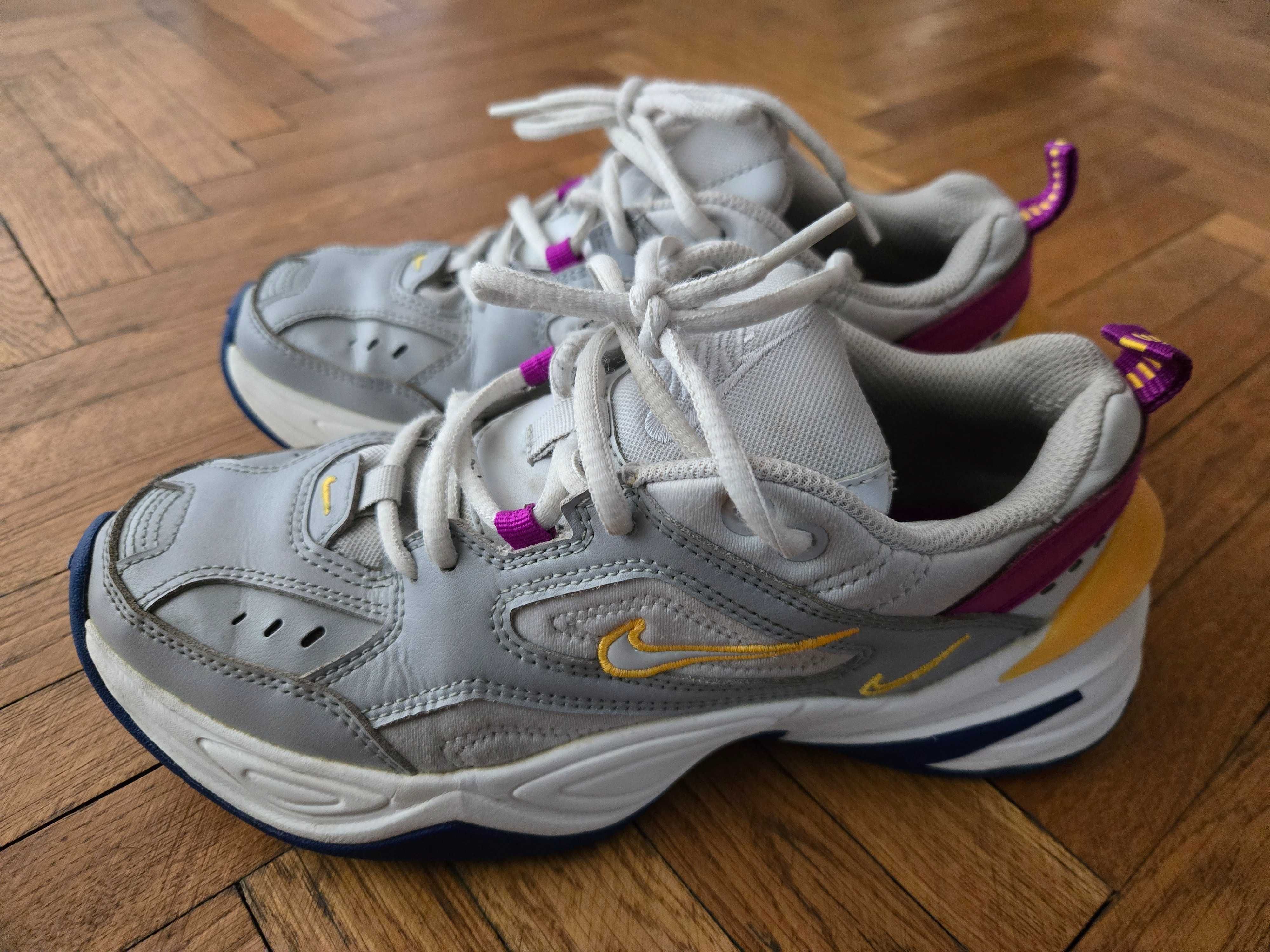 Маратонки NIKE - оригинални