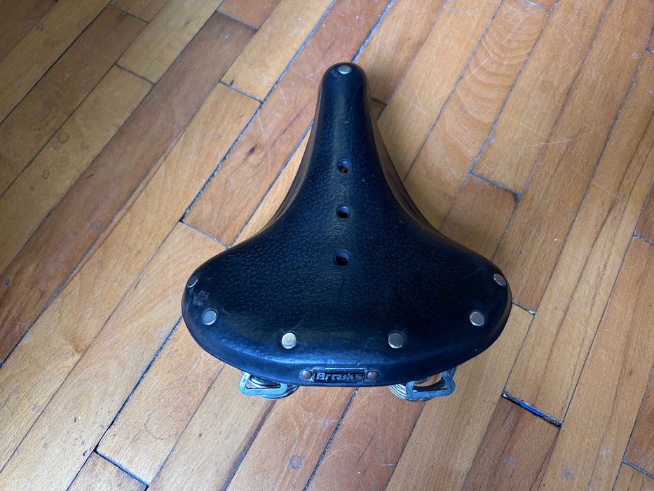 Седалка Brooks B66S