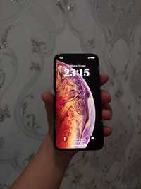 Iphone X 64GB R/UA 1700