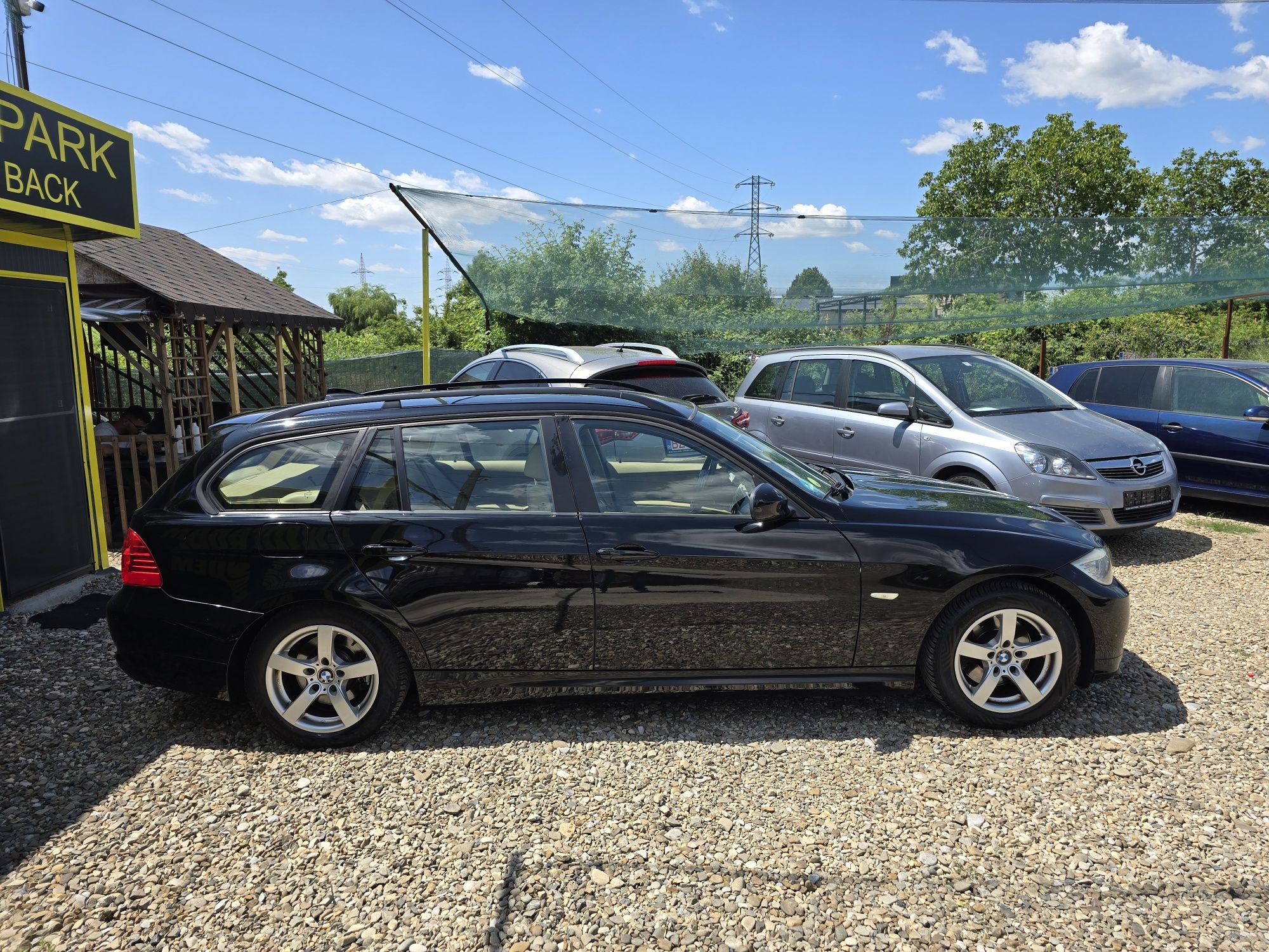 Bmw 320 D Automat fab 2009 E5 RATE/CASH/BUY BACK