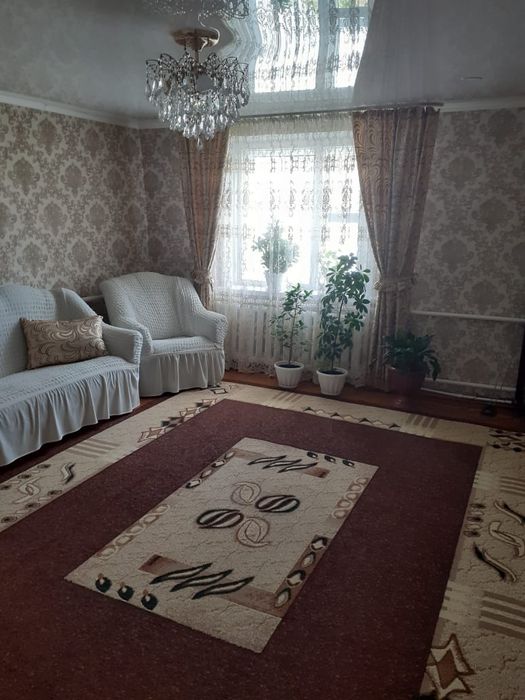 Продам трехкомнатный  дом