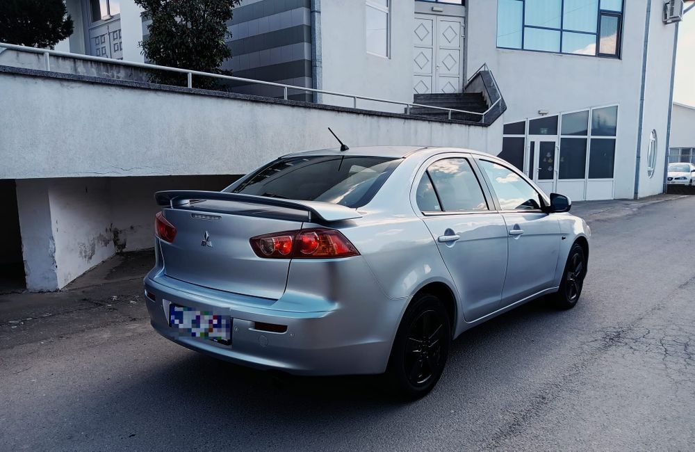 Mitsubishi lancer 2008