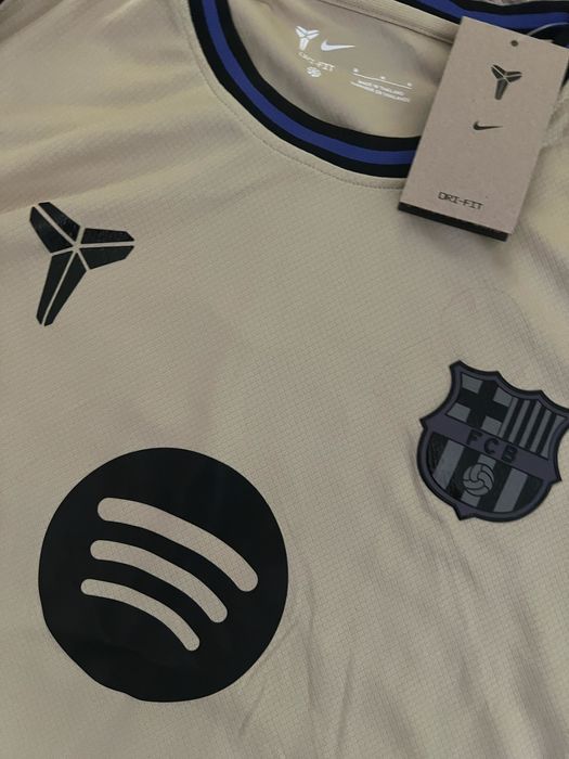 Tricou fotbal Gavi barcelona X Kobe