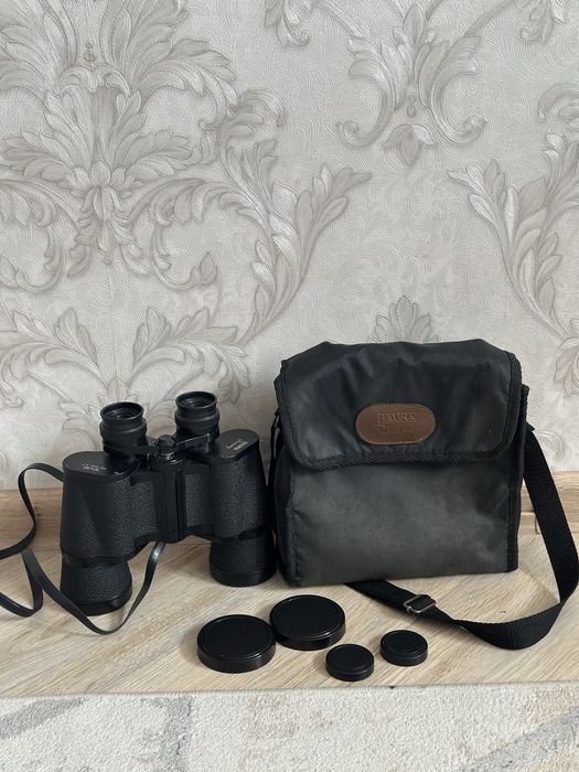 Бинокль Halina Discovery 10х50