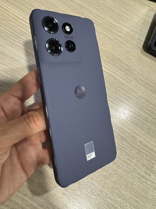 Motorola Edge 50 Neo, 256GB, 8GB RAM, 5G, Pantone Grisaille!!!
