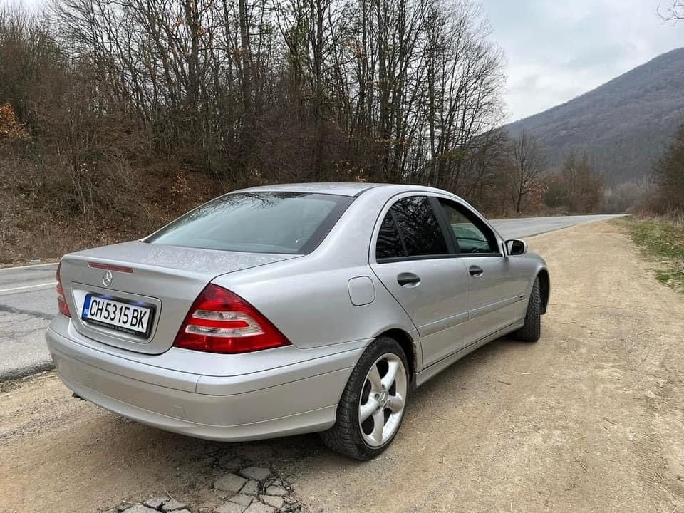 Mercedes-Benz C200 CDI Facelift – 2004 г.