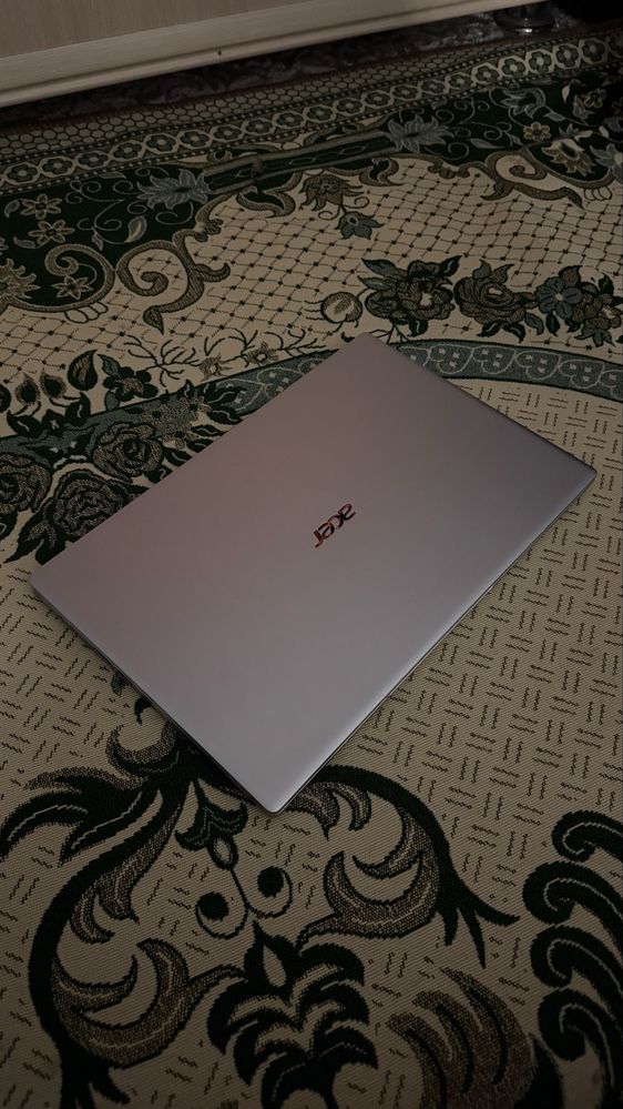 Acer swift ультрабук