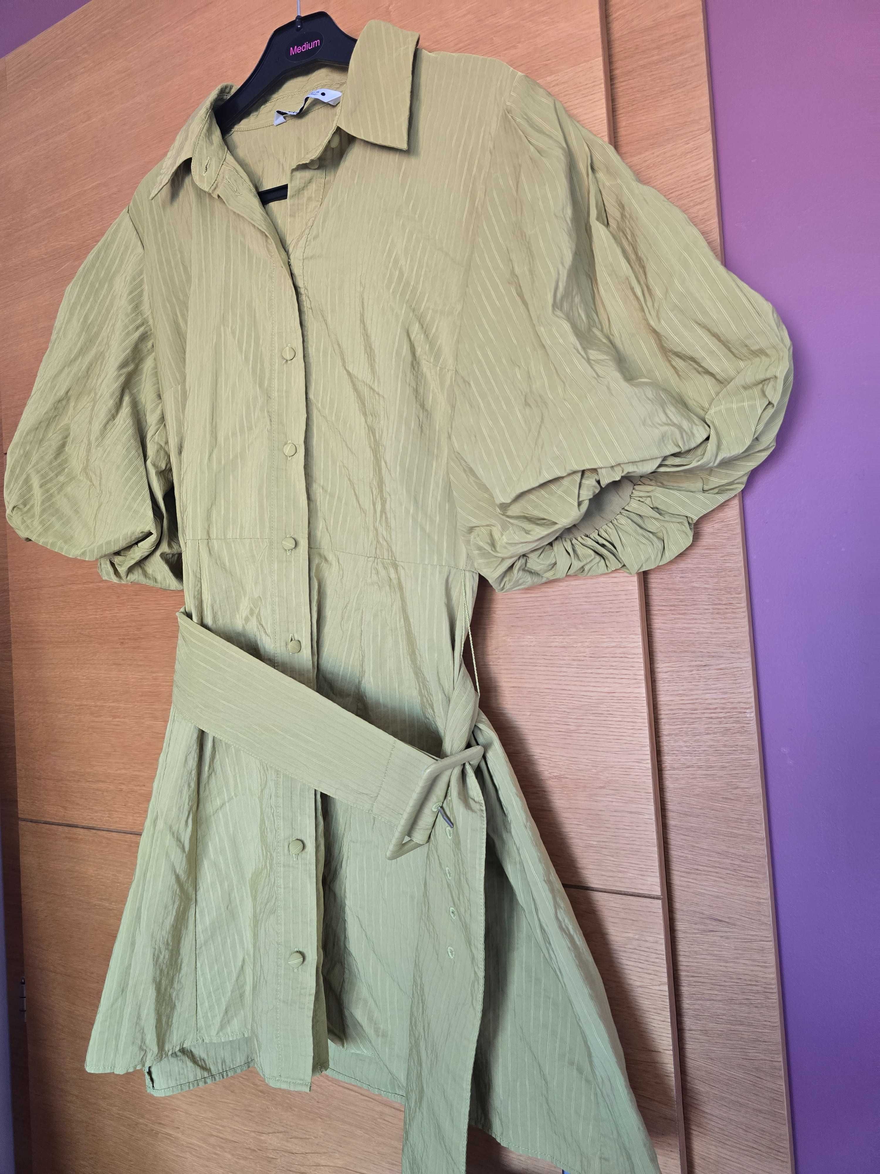 Зелена рокля Zara - размер S/M