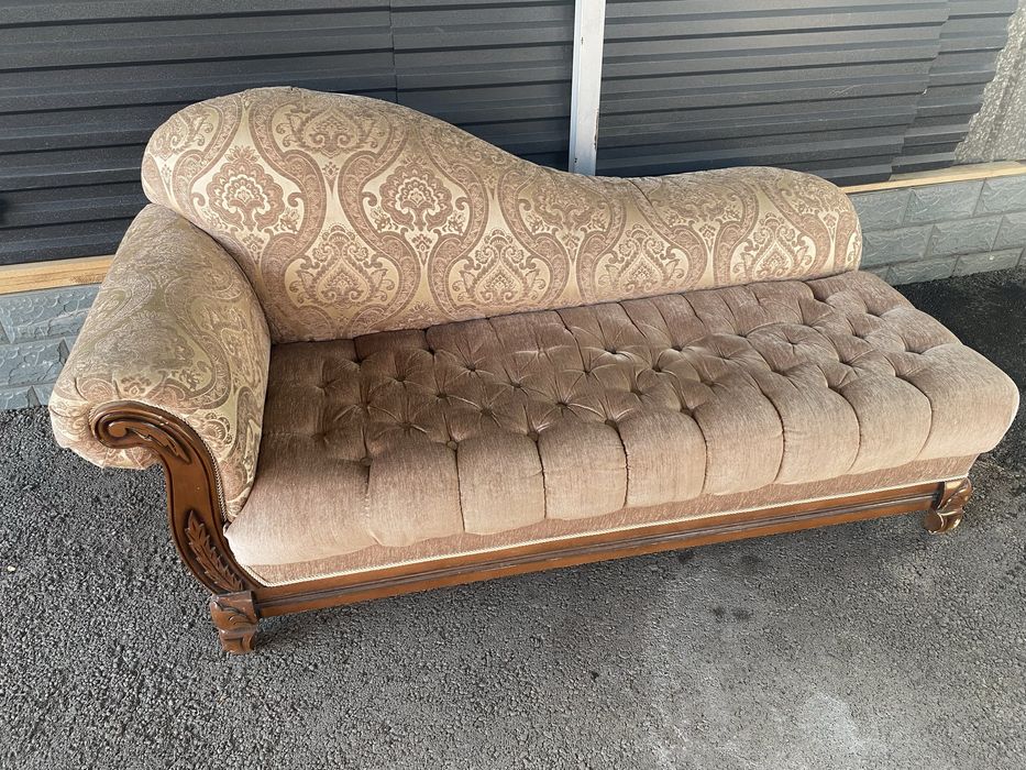 Продам  диван