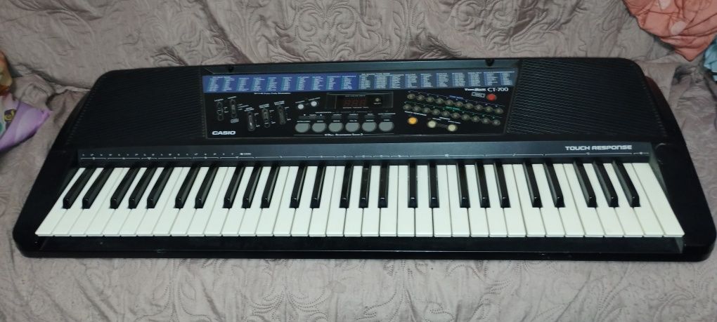 Orga - Pianină Casio CT-700