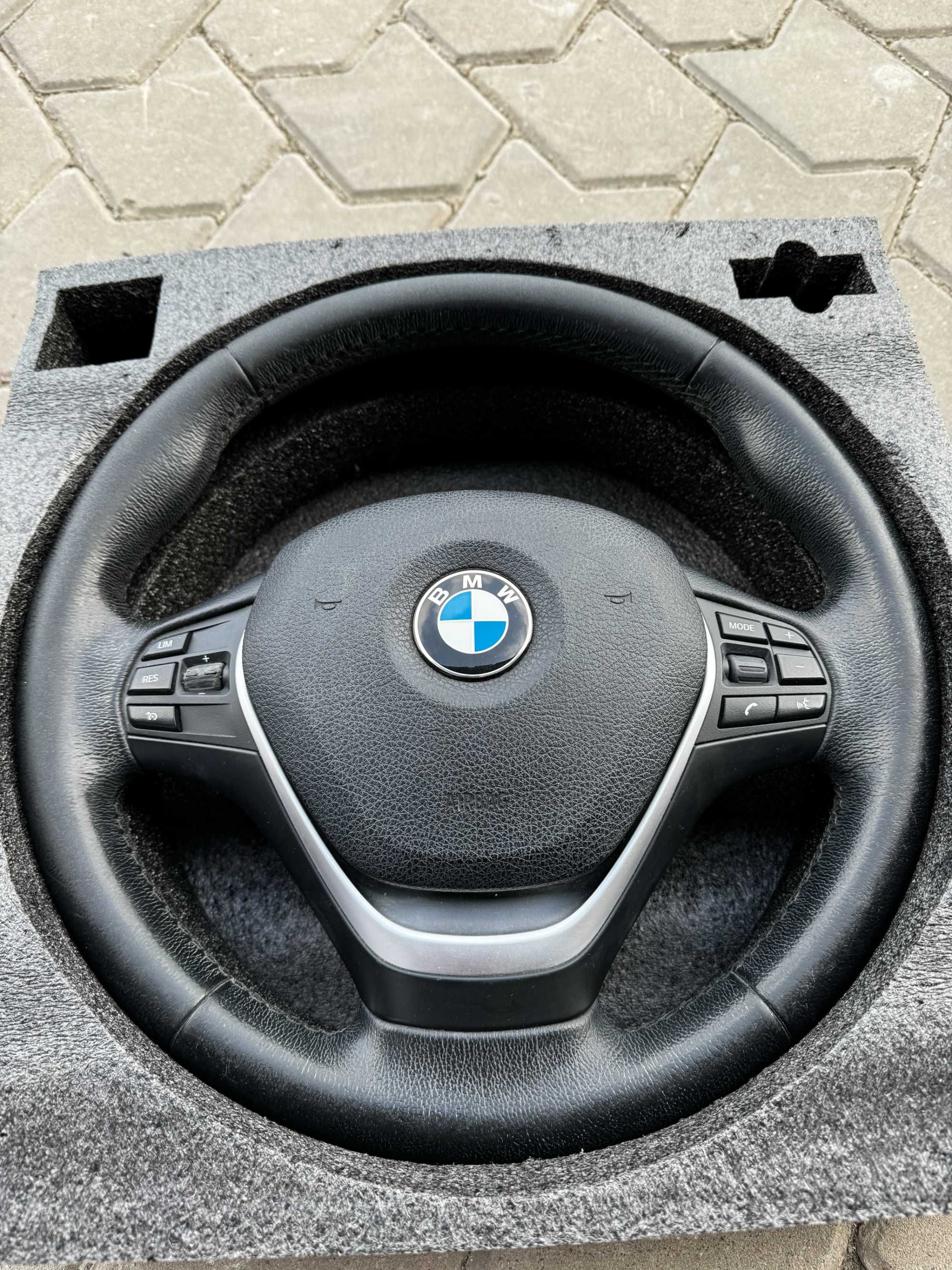 Volan + AirBag BMW F30 Seria 3 An 2017