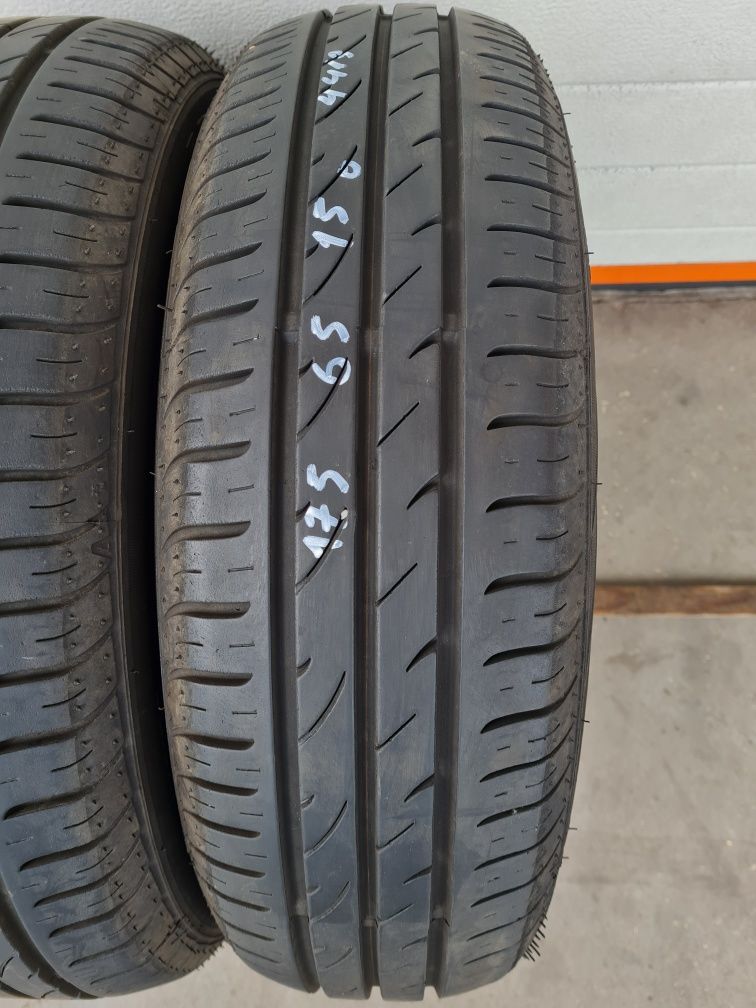 Летни гуми 2 броя NEXEN Nblue HDplus 175 65 R15 дот 4419