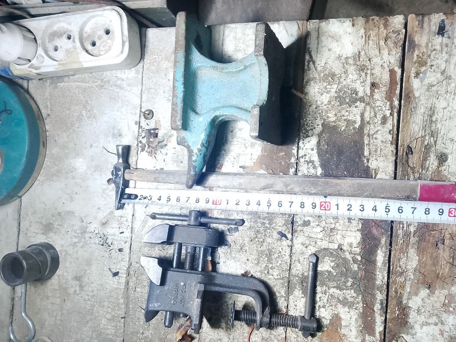 Тиски почти новый  ювелирные