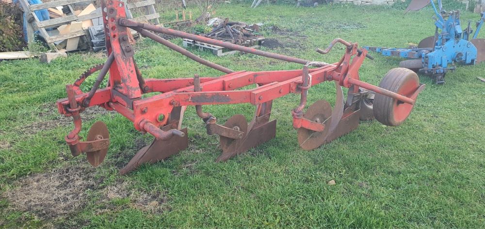 Plug Kyllingstad 3 brazde/cormane| stare foarte buna