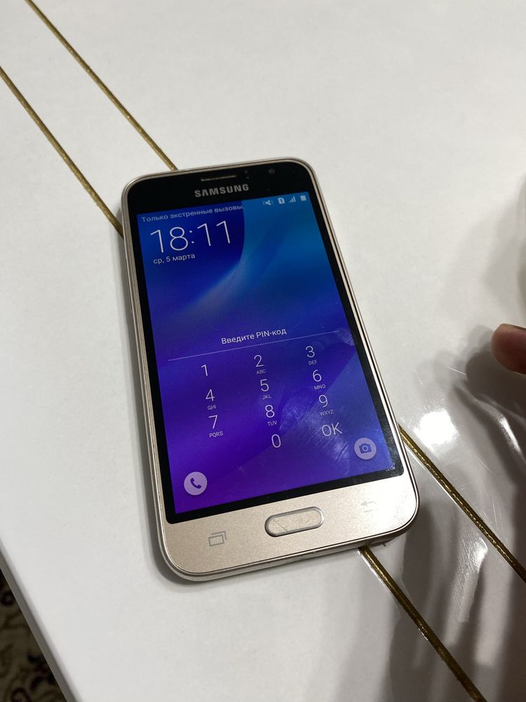 Samsung J1 2016 продается