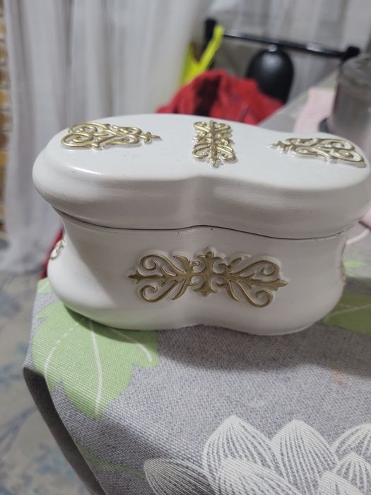 Продам посудку не большая