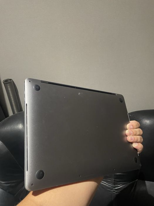 Macbook pro 2020 1 tb i 5