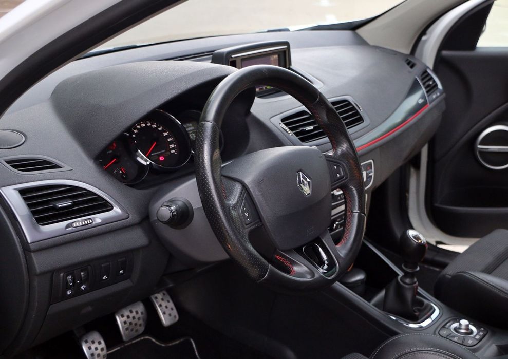 Renault Megane 3 GT  +  BOSE 1.5 diesel