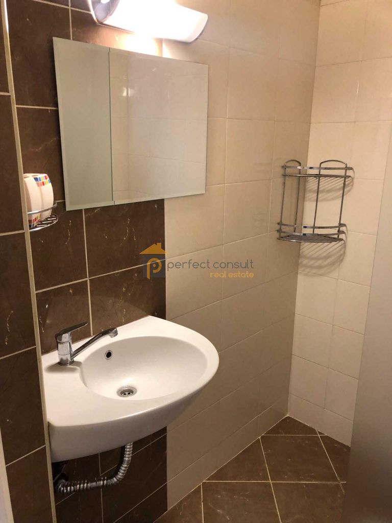 Дава се под наем Тристаен апартамент в Пловдив, Гагарин - 110 кв.м за 425 € - Снимка #8