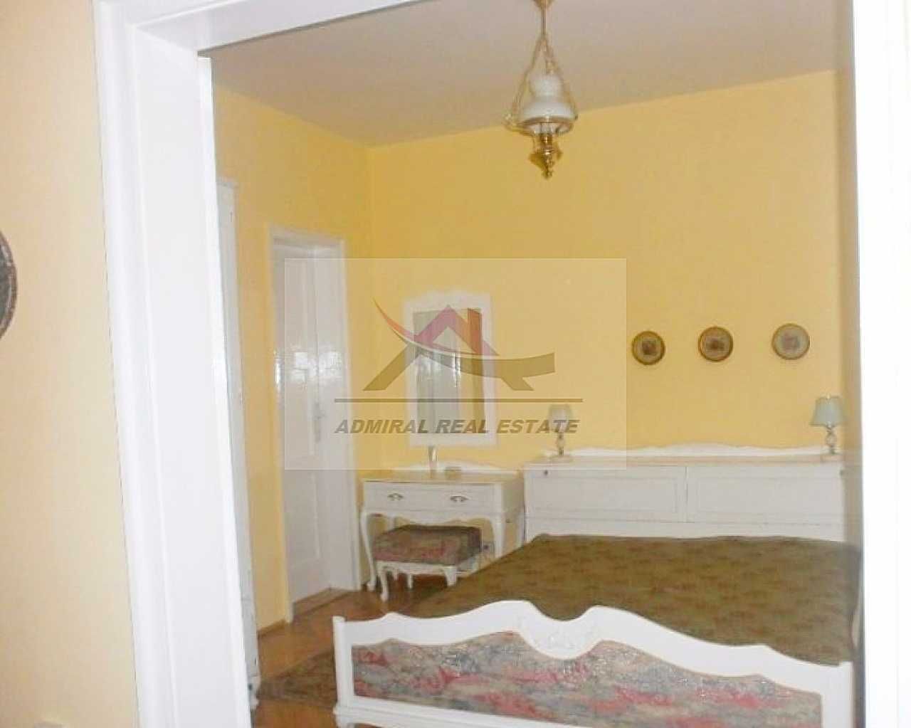 Дава се под наем Тристаен апартамент в Варна, Център - 75 кв.м за 800 € - Снимка #3