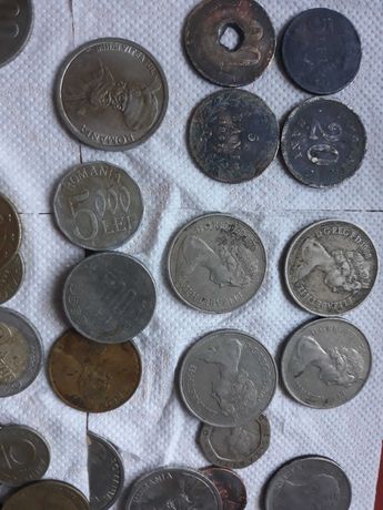 Monezi foarte vechi