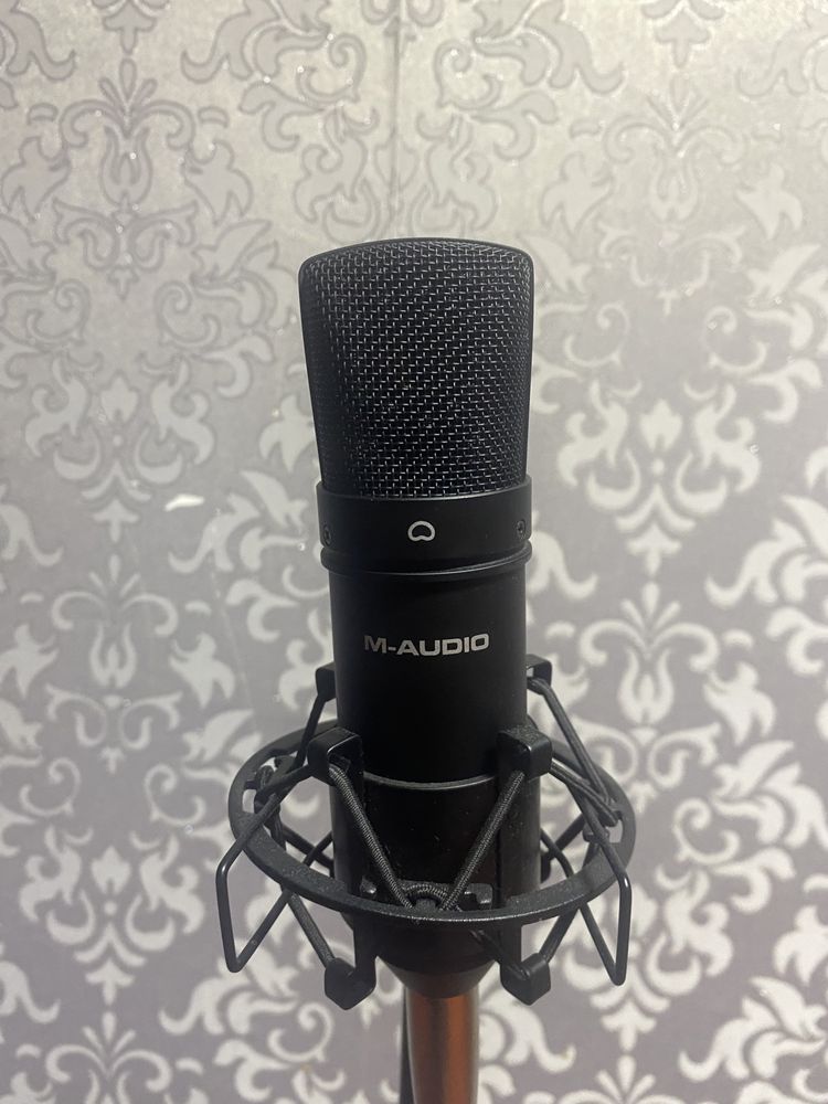 Микрофон M-Audio Nova Black