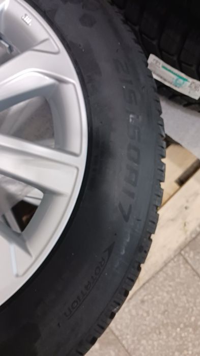 НОВИ  ал. джанти Тойота 17ки  със зимни гуми 215/60/17