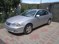 Toyota Avensis 1.6 benzina, 5 trepte, manual (2003)