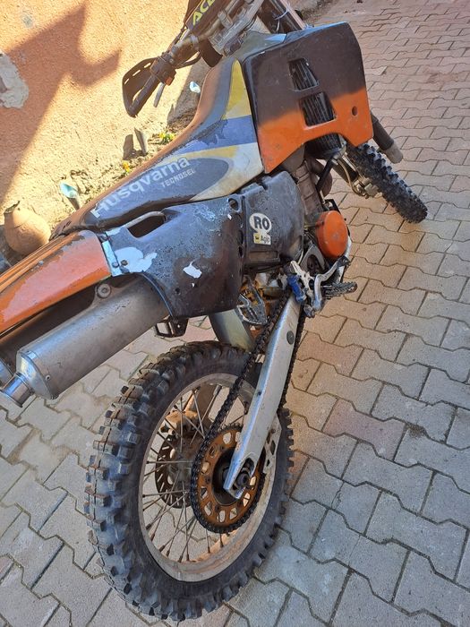 Nui cross, îi enduro Husqvarna 610 TC CU ACTE