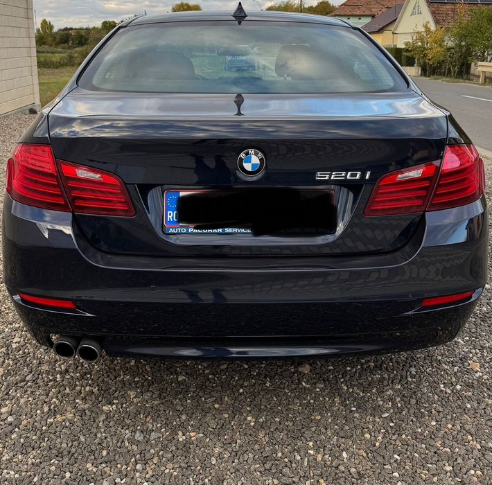 BMW 520i F10 | LuxuryLine | 2015 | EURO6| 2.0i