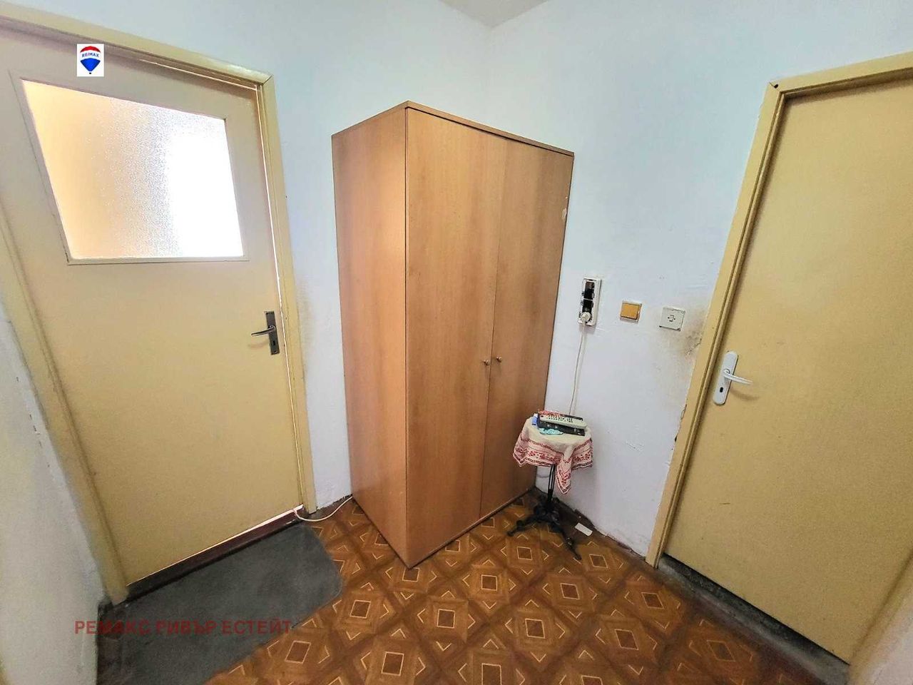 Продава се Едностаен апартамент в Русе, Чародейка - Юг - 39 кв.м за 1065 €/кв.м - Снимка #5