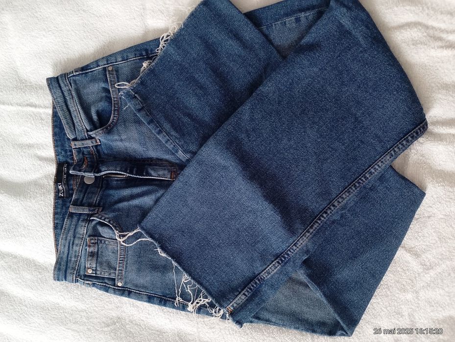 Blugi damă evazați