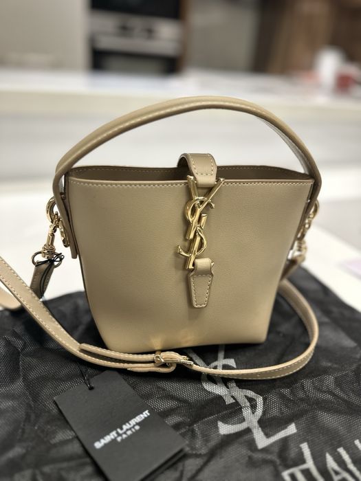 Чисто нова чанта YSL